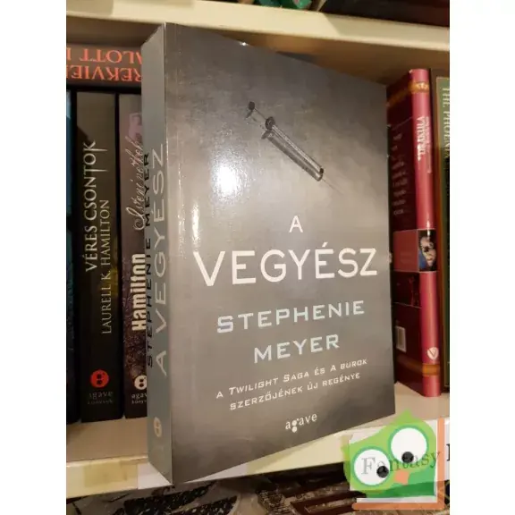Stephenie Meyer: A vegyész Szuper akció