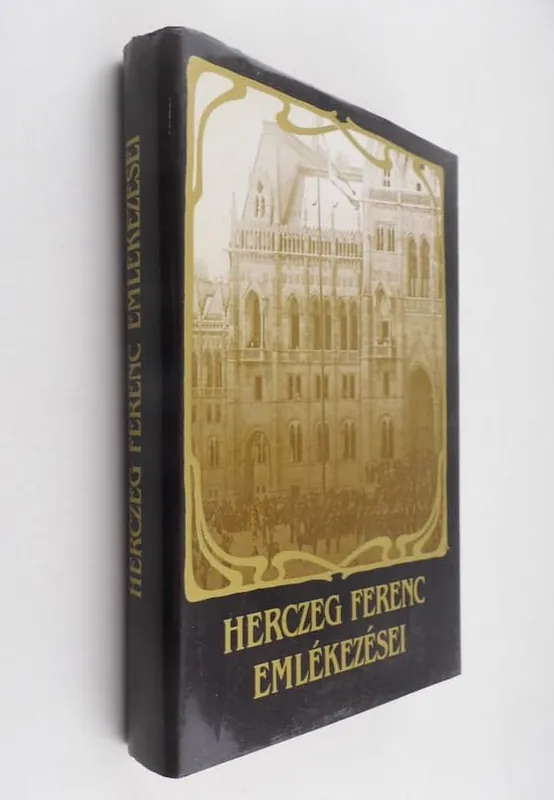 Szuper akció Herczeg Ferenc emlékezései